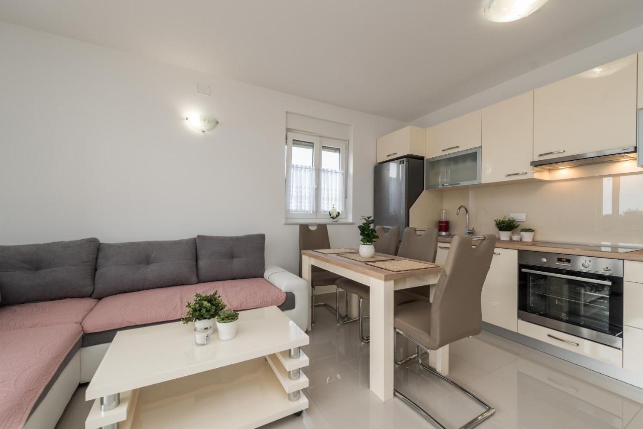 Zoran Brand New Modern Apartments Mandre Extérieur photo